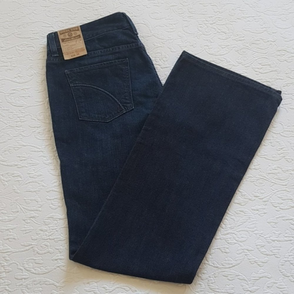 Womens Eddie Bauer Classic Jeans -No Stains Or Wear
